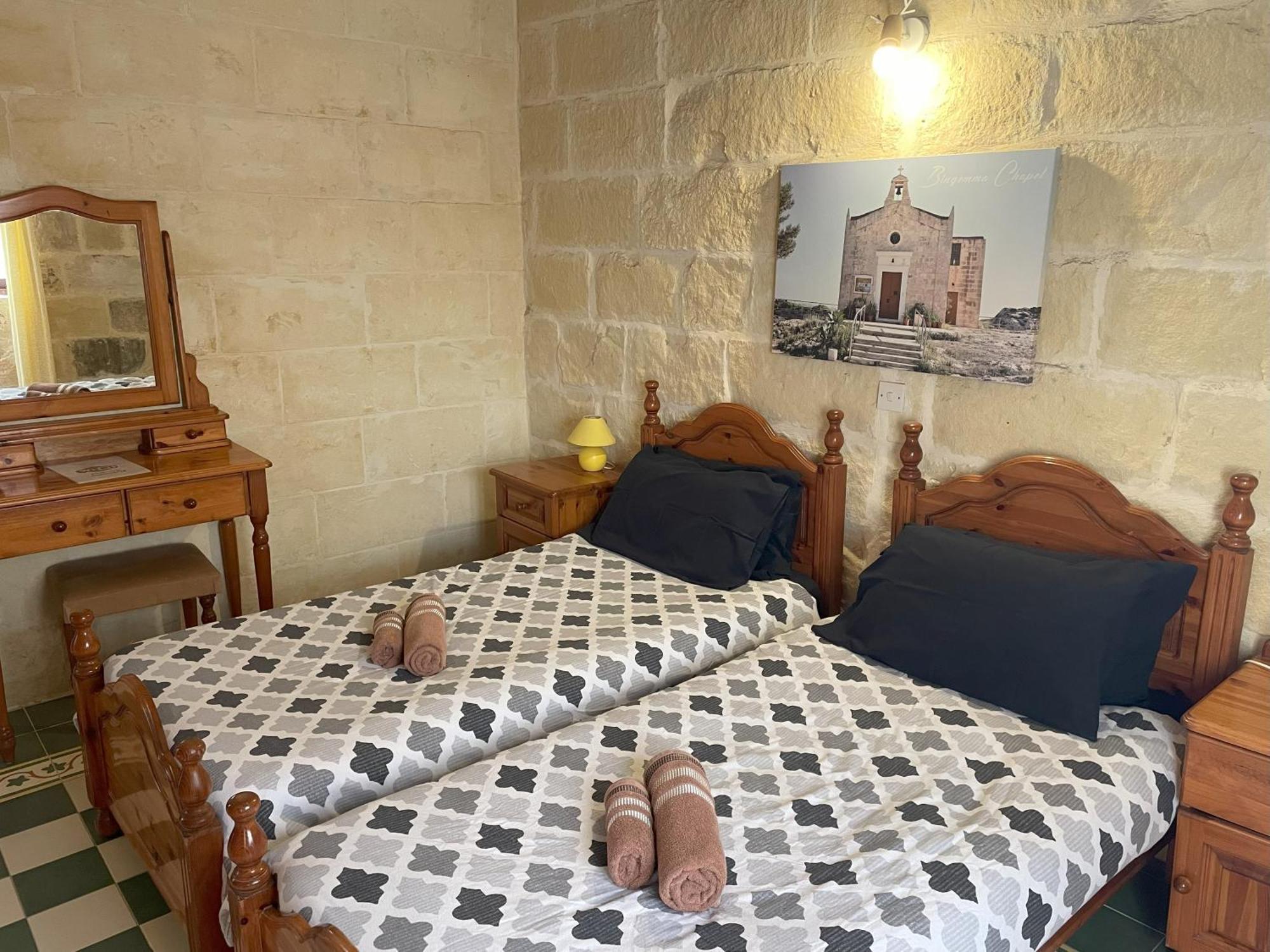 Ta' Lorenzo Guest House San Lawrenz Екстериор снимка