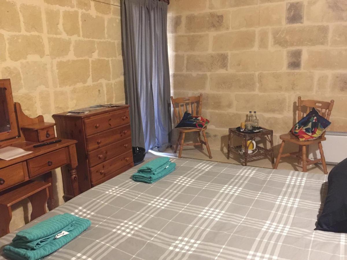 Ta' Lorenzo Guest House San Lawrenz Екстериор снимка